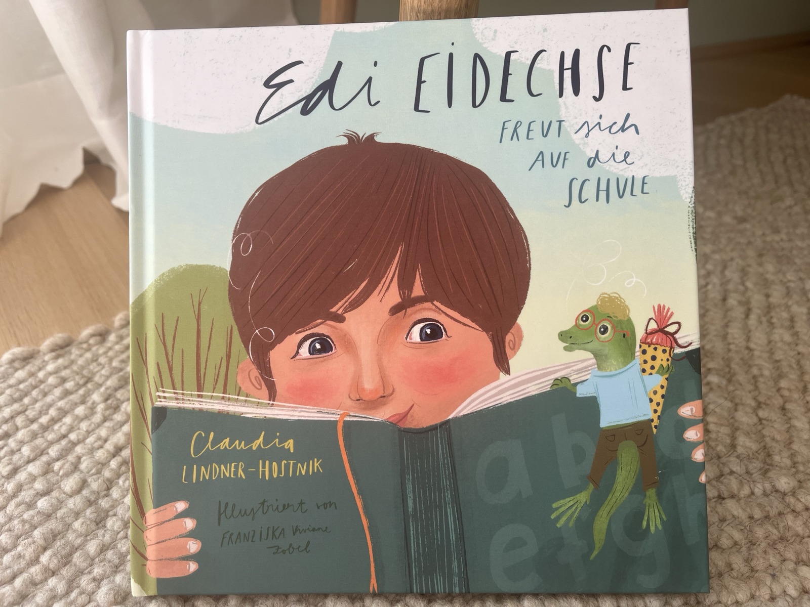 Buchcover Edi Eidechse freut sich auf die Schule